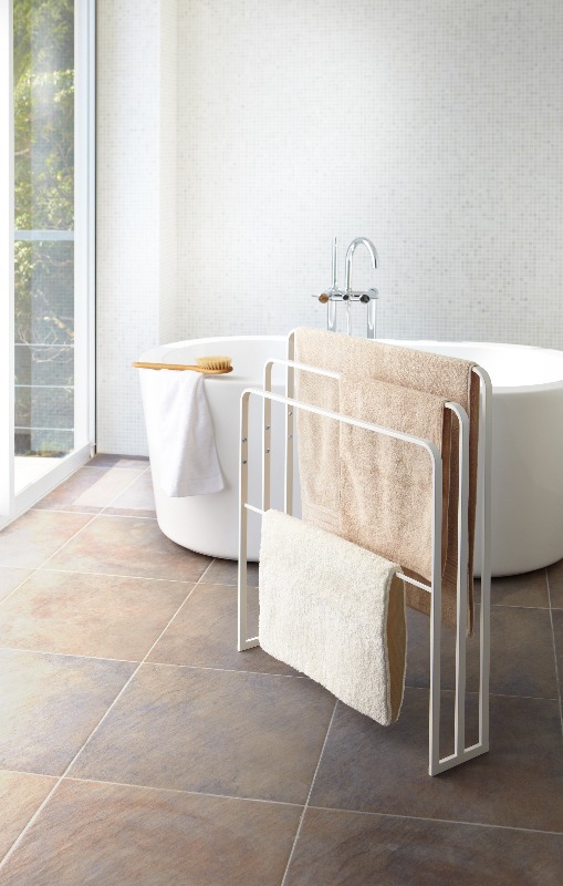 Practical and modern towel rack